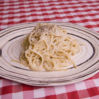 Spaghetti Cacio E Pepe