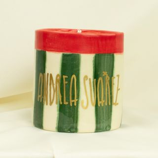 Vela vaso rayas verdes oscuras Andrea Suárez