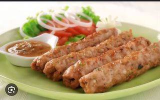 seekh kebab  4und salsa 