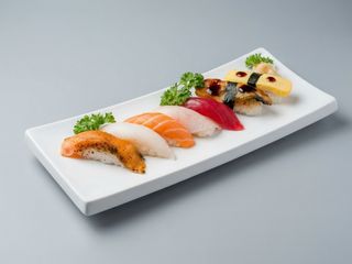 68.- Nigiri De Salmón (2 Uds.)