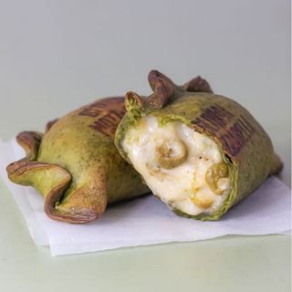 Empanada De Olivada Y Mozzarella