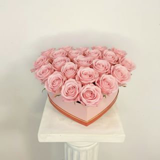 Caja de 15 Rosas Rosetas Corazón
