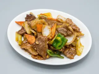 ternera con verduras