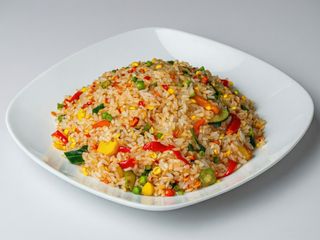C11. Arroz Salteado Con Verduras