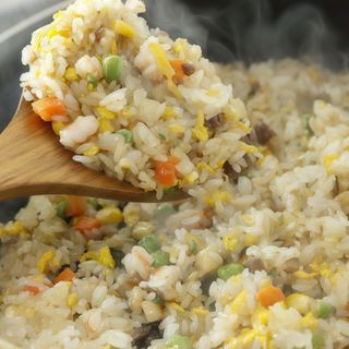 20. Arroz Frito Con Tres Delicia