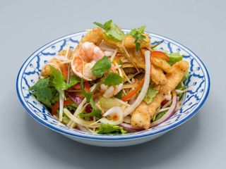 Ensalada Yam Talay