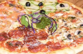 Pizza 4 Estaciones (28 Cm.)