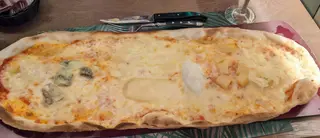 Pizza De Formaggi (28 Cm.)