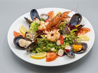 Ensalada templada di mare