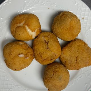 Croqueta De Mamá Conchi De Queso Azul