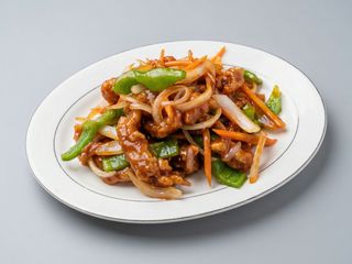 Pollo Crujiente Con Salsa De Chiles