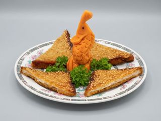 Tostada Con Gambas Y Sésamo