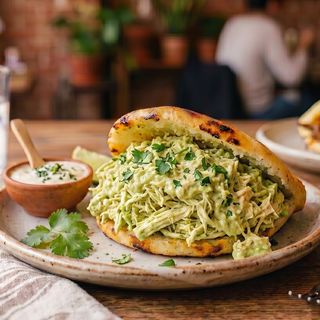 Arepa Reina Pepiada (La Favorita)