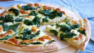 Pizza Vegetariana Espinacas (28 Cm.)