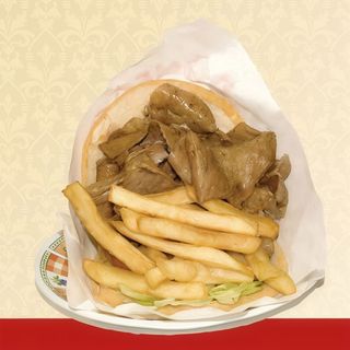 Doner Kebab De Ternera Con Patatas Dentro