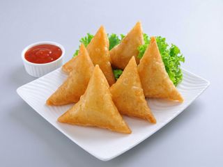 Ración de samosas carne (4 uds.)