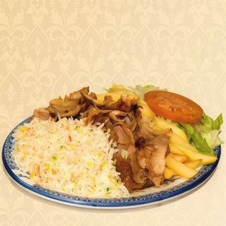Plato Döner Kebab De Carne Ternera Con Arroz