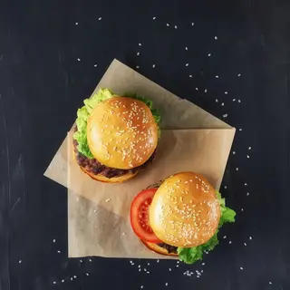 Hamburguesa tropical + queso