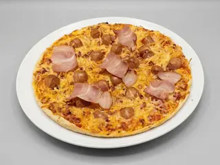Pizza Frankfurt (27 cm.)