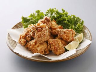 Alitas De Pollo Fritas Con Sal Y Pimienta