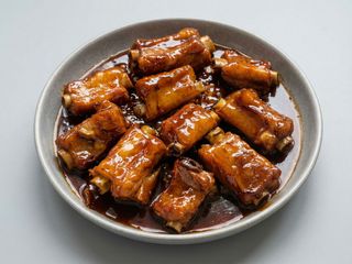 390. Costillas Con Salsa Tailandesa