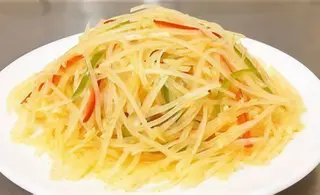 Hilo De Patata Salteado