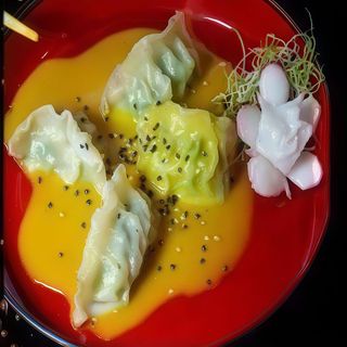 Gyozas De Pollo (4 Uds.)