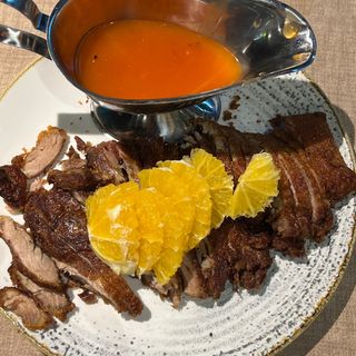 92. Pato Con Salsa Naranja