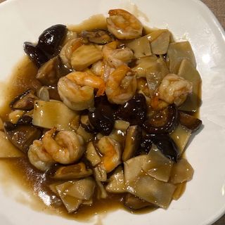 45. Gambas Con Bambú Y Setas Chinas