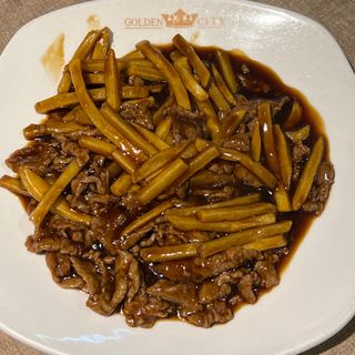 62. Ternera Con Patatas
