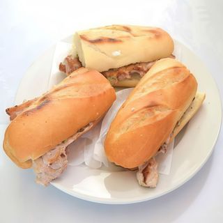 Bocadillo Montadito De Lomo