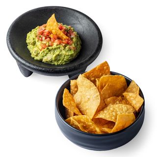 Totopos Con Guacamole