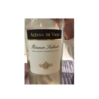 Vino blanco seco de la casa (Salento)