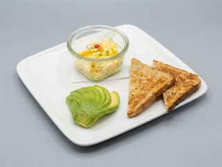 Desayuno Huevos Organicos Y Tostada