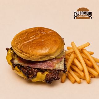 B8-Cheeseburger