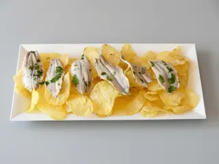 Tapa Papas Con Boquerones