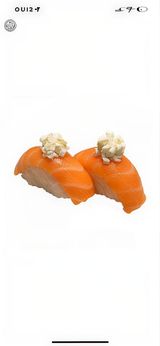 N7. Nigiri De Salmón Y Queso (2 Pzs.)