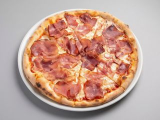 Pizza Tirolese (Familiar)