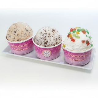 Helado Grande de Vainilla Chocoballs