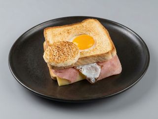 Sándwich Tres En Uno