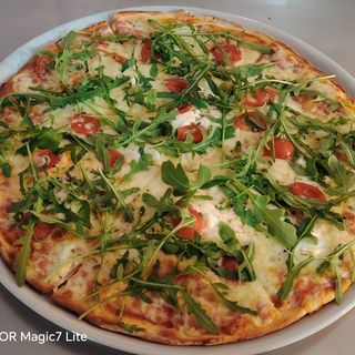 Pizza Reina (30 Cm.)