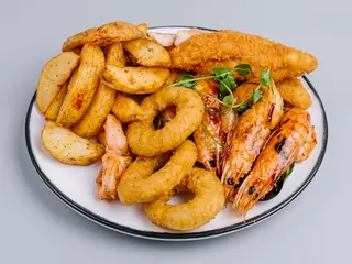 Plato De Gambas, calamares a la romana