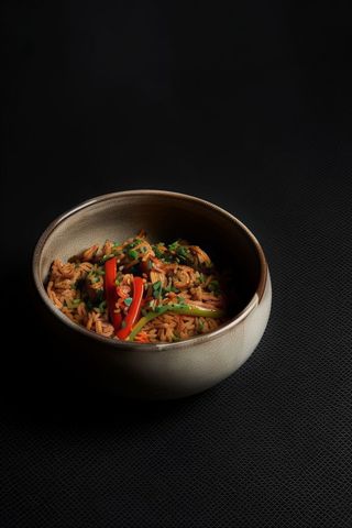 Yakimeshi de pollo