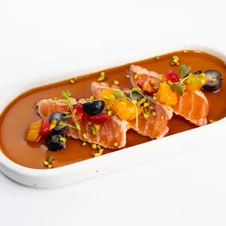 144. CEVICHE SALMON (6U)