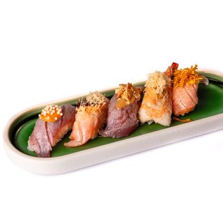 69. COMBO NIGIRI FLAMEADO (5U)