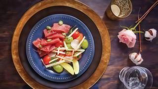 E4. Tapa Ensalada Sashimi