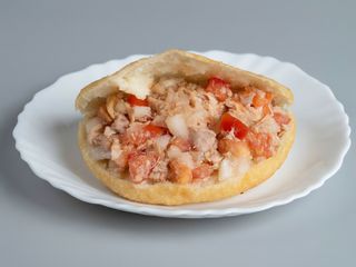 Arepa A La Plancha De Atún-Bonito