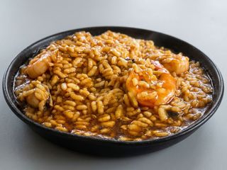 96.Kubak Con Mariscos