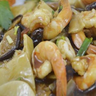 Gambas Con Bambú Y Setas Chinas