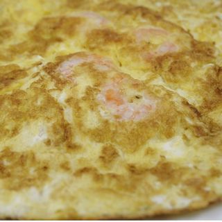 Tortilla De Huevos Con Gambas